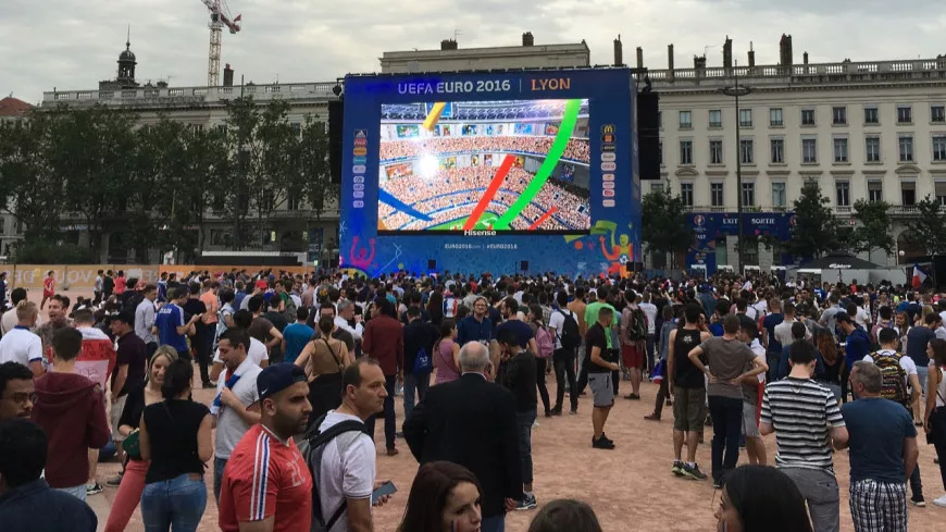 Coupe de France : la finale OL-PSG sur écran géant à Bellecour à Lyon ?