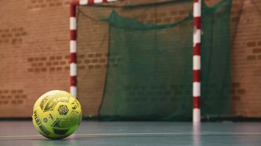 Futsal : match annulé pour l'OL après une bagarre générale, un policier blessé