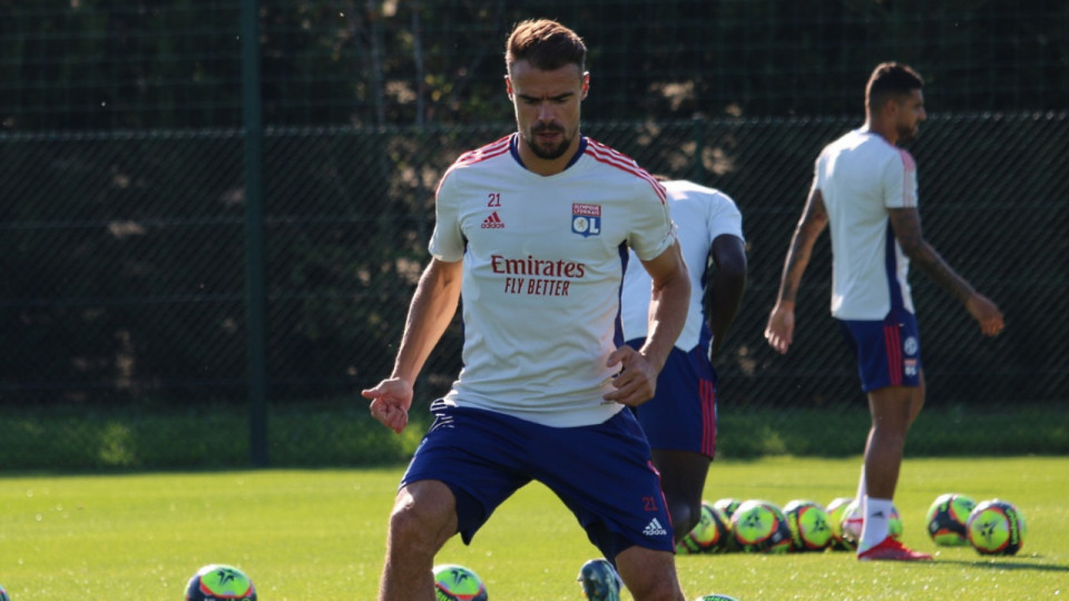 OL-LOSC : vers une défense à trois conservée avec Damien Da Silva ?