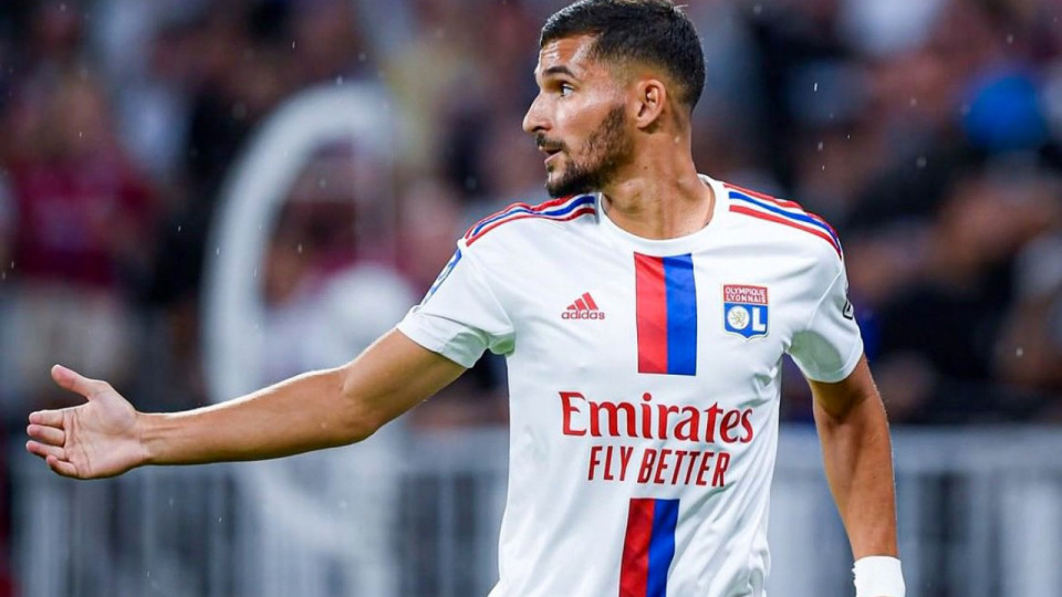 OL : qui pour faire le lien entre le milieu et les attaquants ?