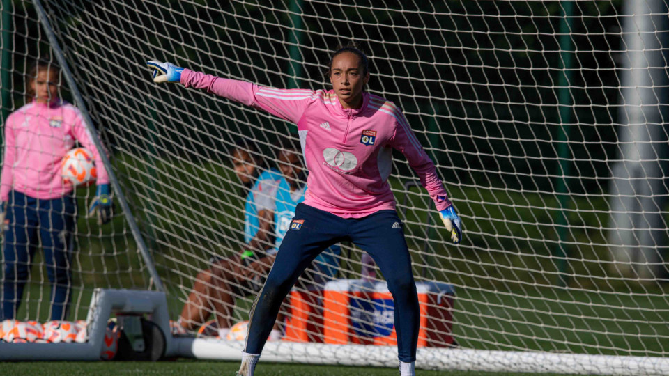 Une gardienne d'OL Reign va s'entraîner avec l'OL féminin jusqu'en décembre Une gardienne d'OL Reign va s'entraîner avec l'OL féminin jusqu'en décembre