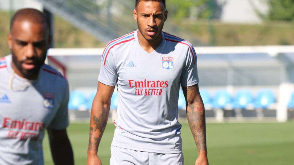 OL : départ à Dubaï pour jouer Arsenal et Liverpool en amical