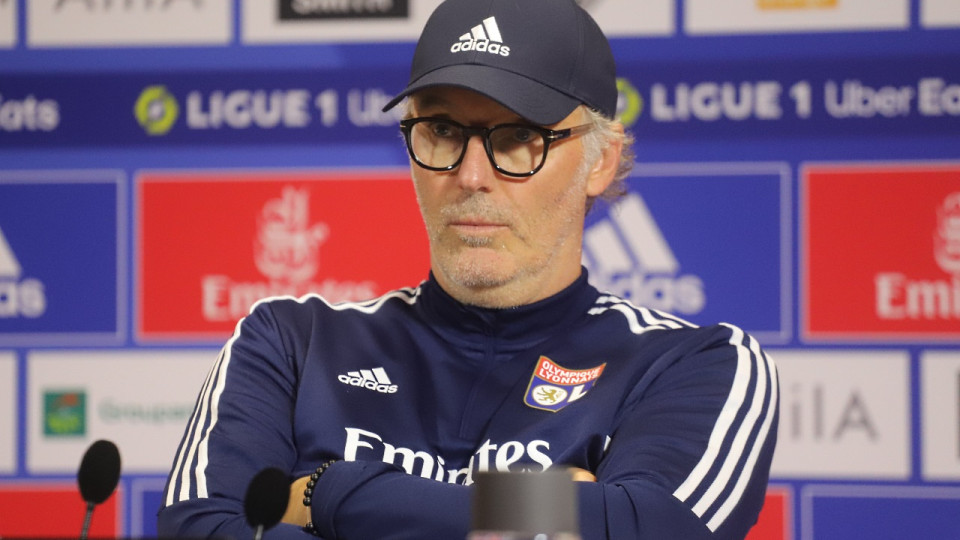 Rachat de l’OL : "l’ambiance générale n’est pas optimale" selon Laurent Blanc