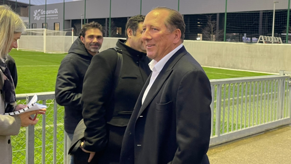 John Textor &agrave; l'entra&icirc;nement de l'OL : "Ne pas laisser des points face aux &eacute;quipes que nous sommes cens&eacute;s battre"