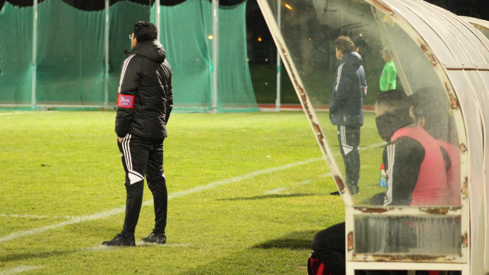 Le FC Vénissieux vire son entraîneur !