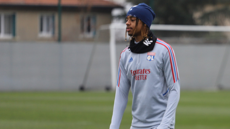 OL : Première convocation chez les Bleuets pour Bradley Barcola et Johann Lepenant