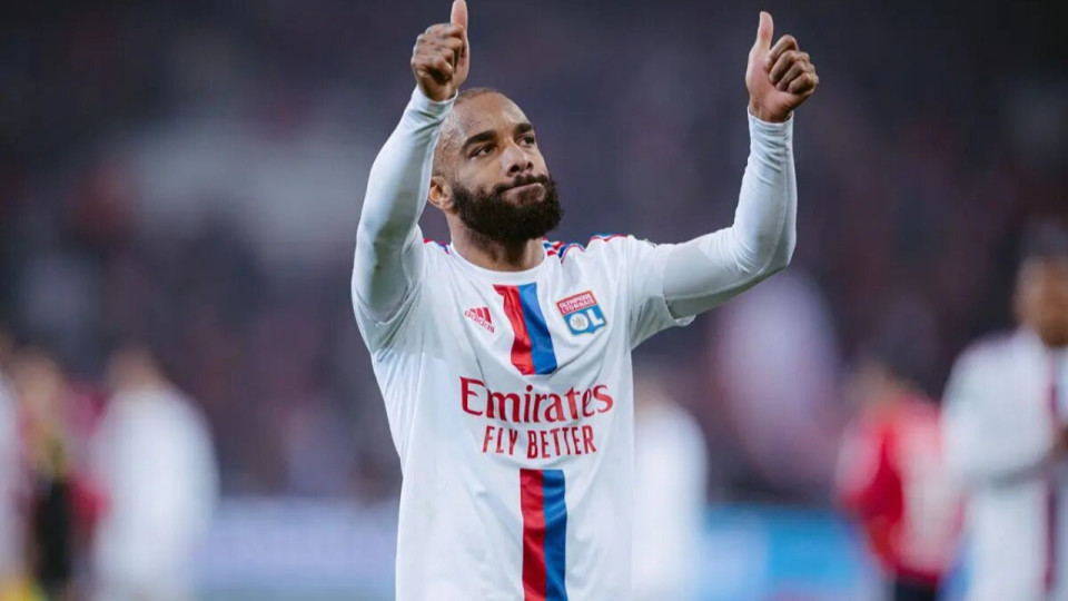Inspir&eacute; contre Nantes, Alexandre Lacazette devient le 2e meilleur buteur de l&rsquo;histoire de l&rsquo;OL