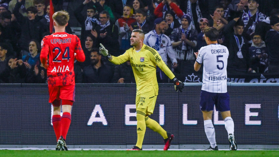 Toulouse-OL : Lyon poursuit sa remontée vers l'Europe (1-2)