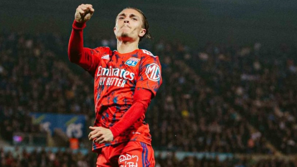 Les notes de Strasbourg-OL : défense poussive, attaque en jambes