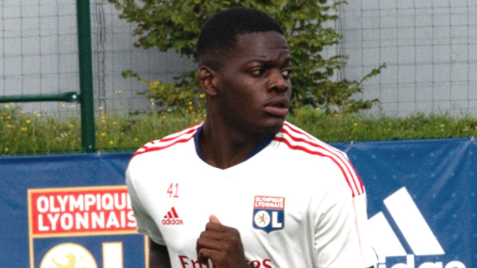 Castello Lukeba (OL) suspendu contre Montpellier Castello Lukeba (OL) suspendu contre Montpellier