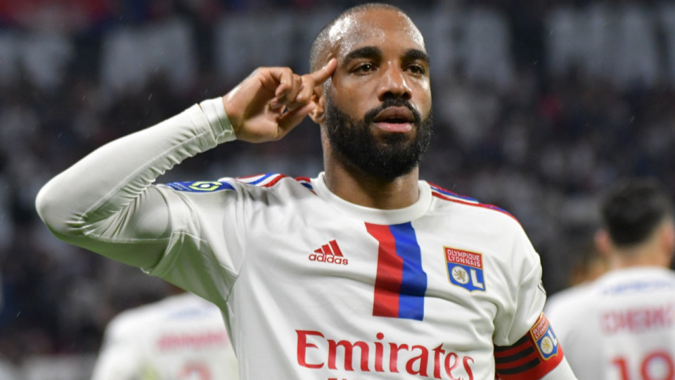 Alexandre Lacazette (OL) a bel et bien dit non à l’Arabie Saoudite Alexandre Lacazette (OL) a bel et bien dit non à l’Arabie Saoudite