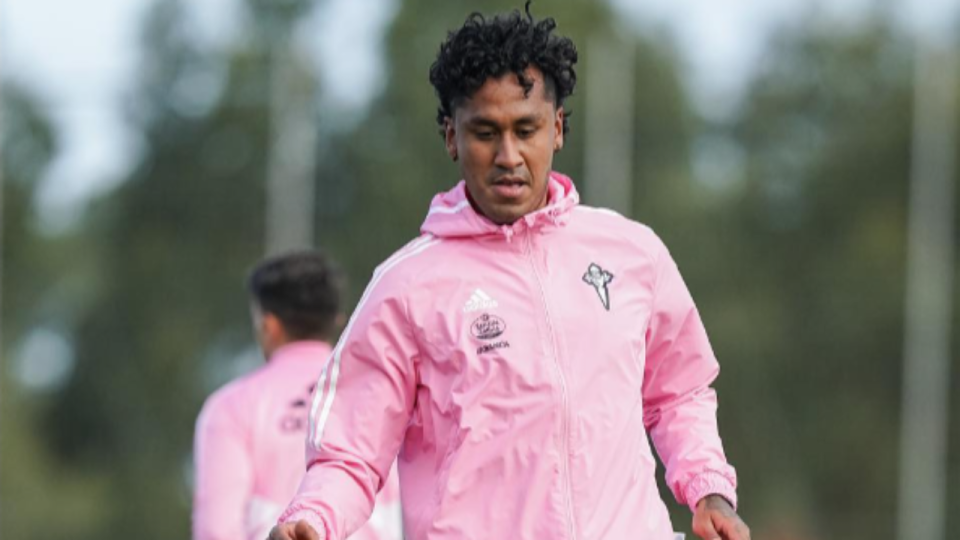 Renato Tapia à l’OL, un transfert qui coince