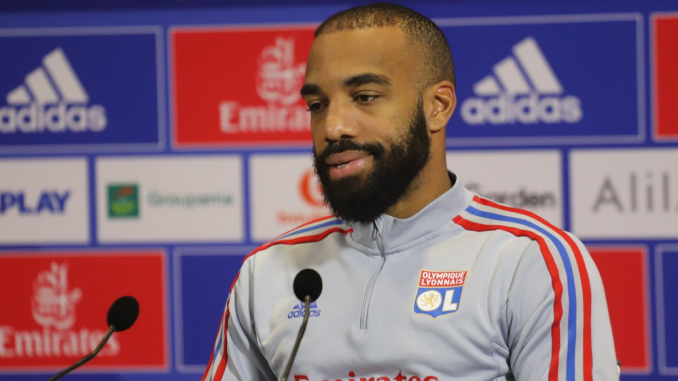L'Arabie Saoudite reviendrait à la charge pour Alexandre Lacazette (OL) L'Arabie Saoudite reviendrait à la charge pour Alexandre Lacazette (OL)