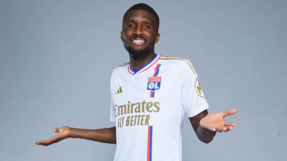 OL : Clinton Mata out jusqu'en septembre ?