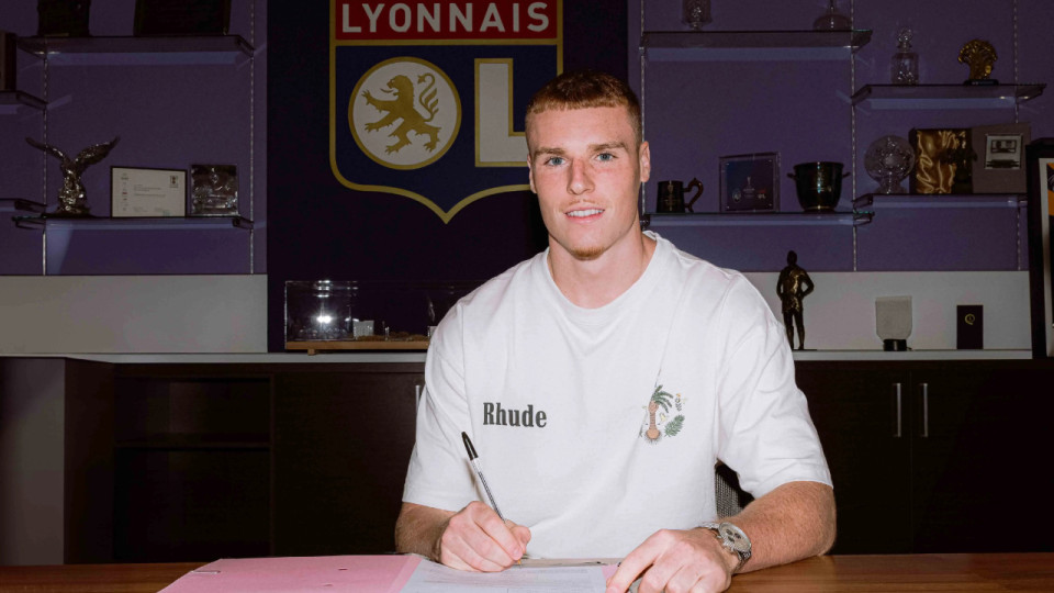 L'OL s'offre le défenseur Jake O'Brien (Crystal Palace)