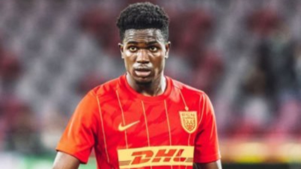 Laurent Blanc (OL) sur Ernest Nuamah : "Il sera à Lyon, il est déjà à Lyon d’ailleurs"