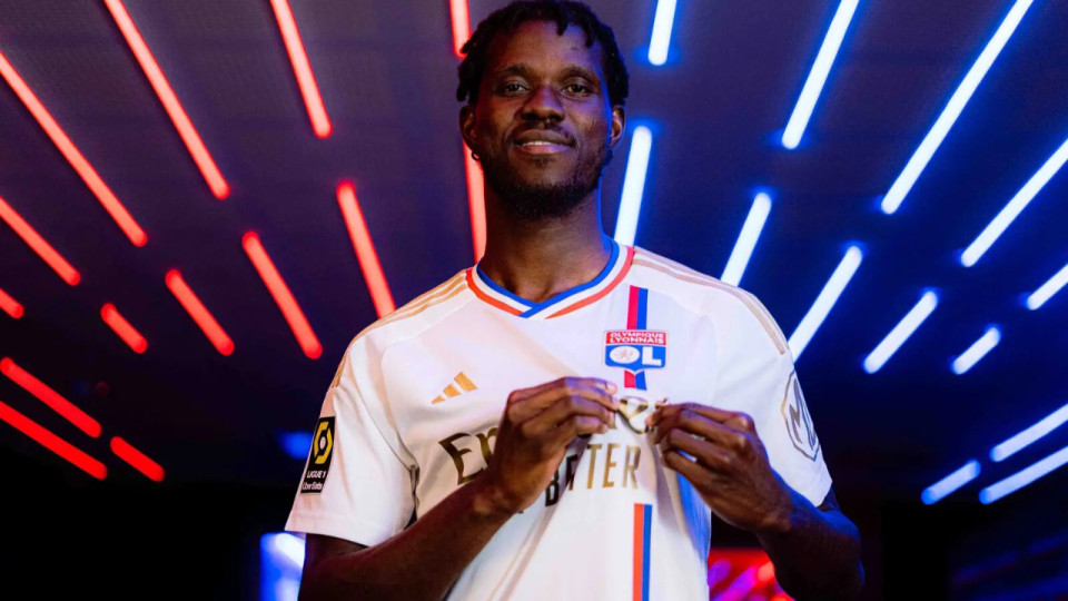 Paul Akouokou s'engage avec l'OL pour 4 saisons (officiel)