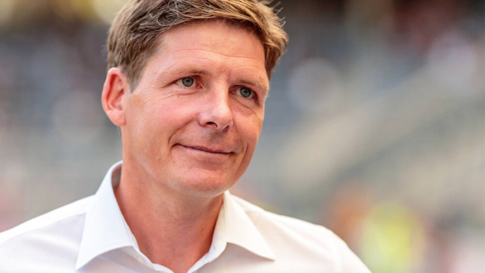 L’OL cible aussi Oliver Glasner pour remplacer Laurent Blanc