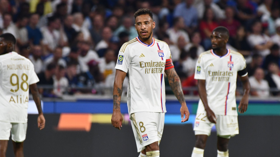 OL - Le Havre : une minute de recueillement pour les Marocains OL - Le Havre : une minute de recueillement pour les Marocains