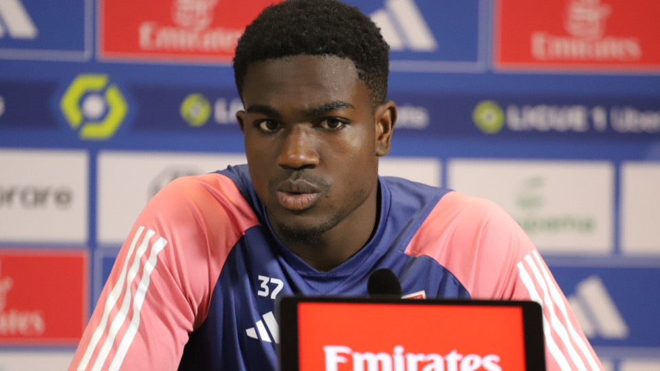 Enquête de la FIFA sur le transfert d'Ernest Nuamah : Reims derrière le signalement ?