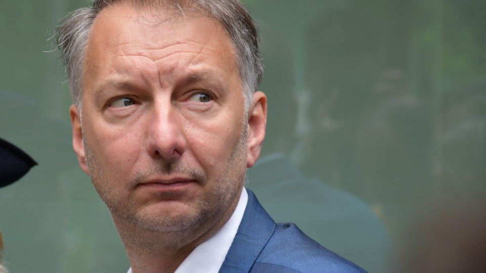 John Textor attaqué par le président de la Métropole de Lyon : "Je suis plus qu’inquiet de la situation de l’OL"