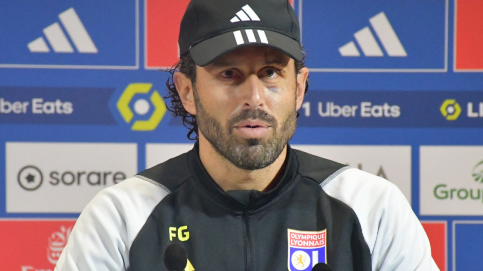 OL : Fabio Grosso mis à pied, Pierre Sage pour assurer l’intérim (officiel)
