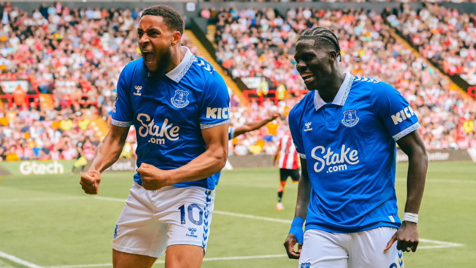 OL : incapable de s'imposer en Angleterre, il pourrait se relancer à Lyon