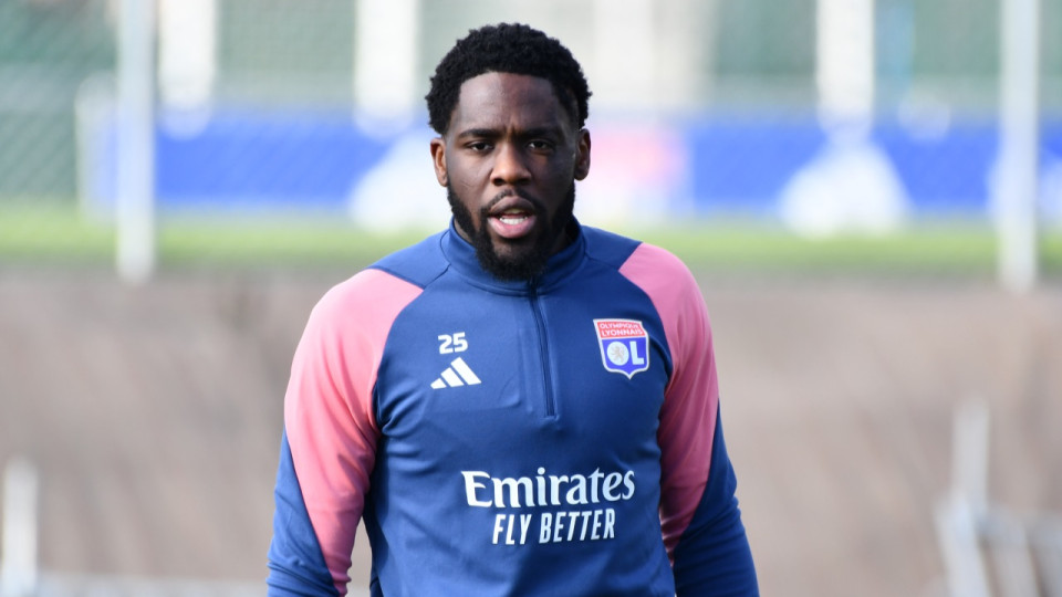 Orel Mangala avant Metz-OL : "gagner contre un concurrent direct"