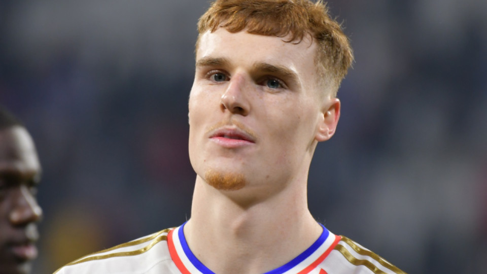 Jake O'Brien (OL) s'est jeté dans le lac du parc de la Tête d'Or pour sauver son chien