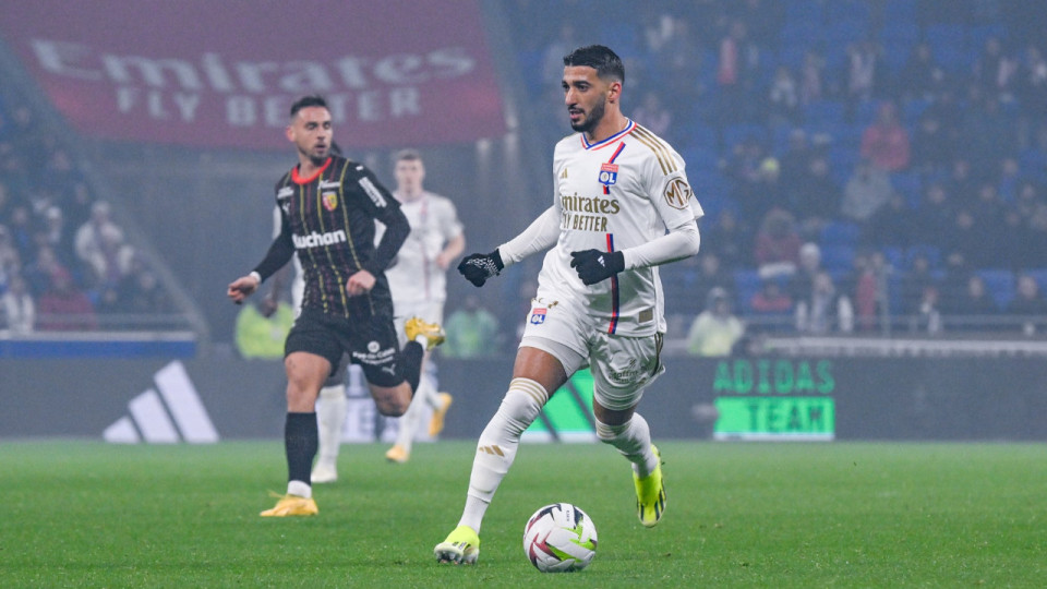 OL-Lens : Lyon cale logiquement (0-3)