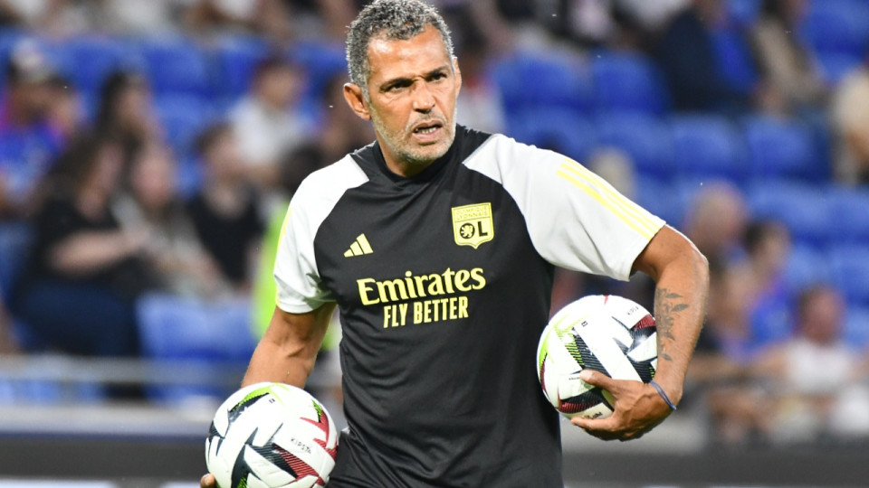 En froid avec l'OL, Sonny Anderson fait du pied à Monaco