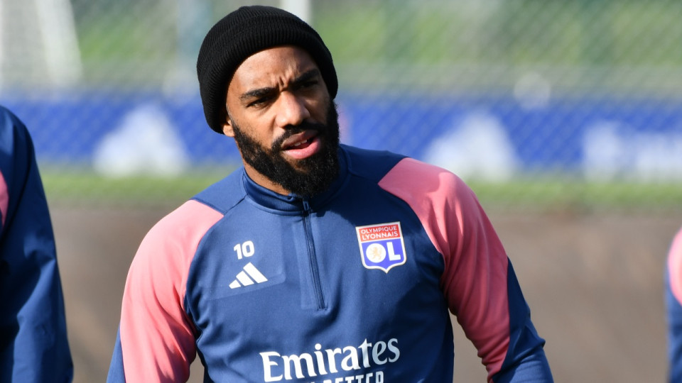 OL : Alexandre Lacazette de retour &agrave; l&rsquo;entra&icirc;nement ce lundi