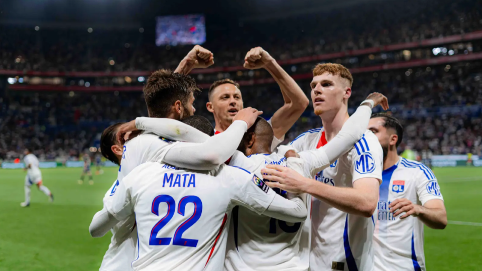 Les notes d’OL-Strasbourg : Lacazette létal, Caqueret infatigable, Cherki à l’envers