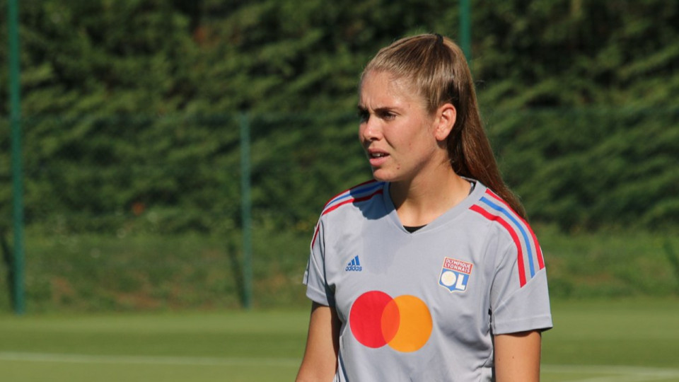 Qualification à l’Euro 2025 : six joueuses de l’OL féminin appelées en équipe de France, première sélection pour Benyahia