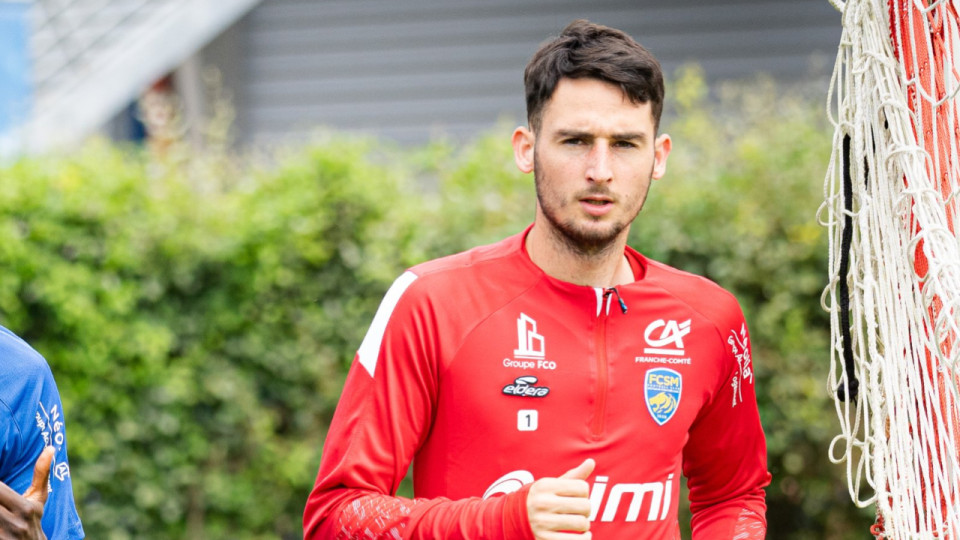 Prêté par l'OL à Sochaux, Mathieu Patouillet évacué en ambulance après un choc à l'entraînement