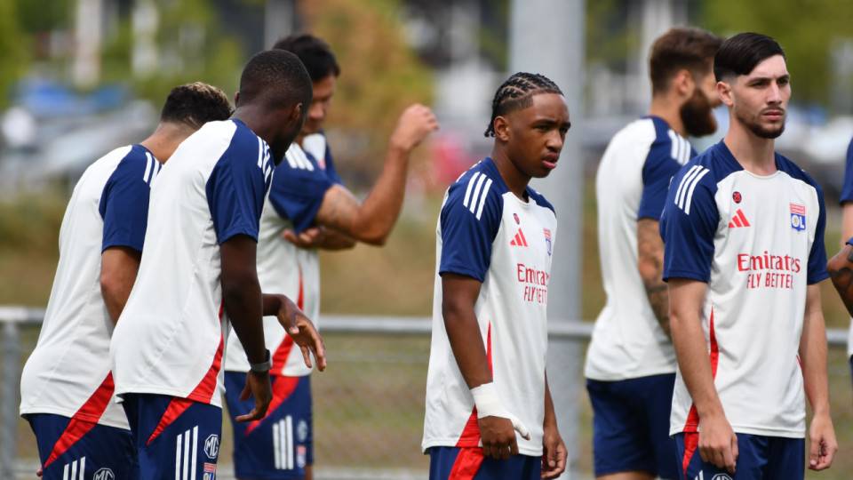 OL : un groupe élargi de 26 joueurs pour la préparation