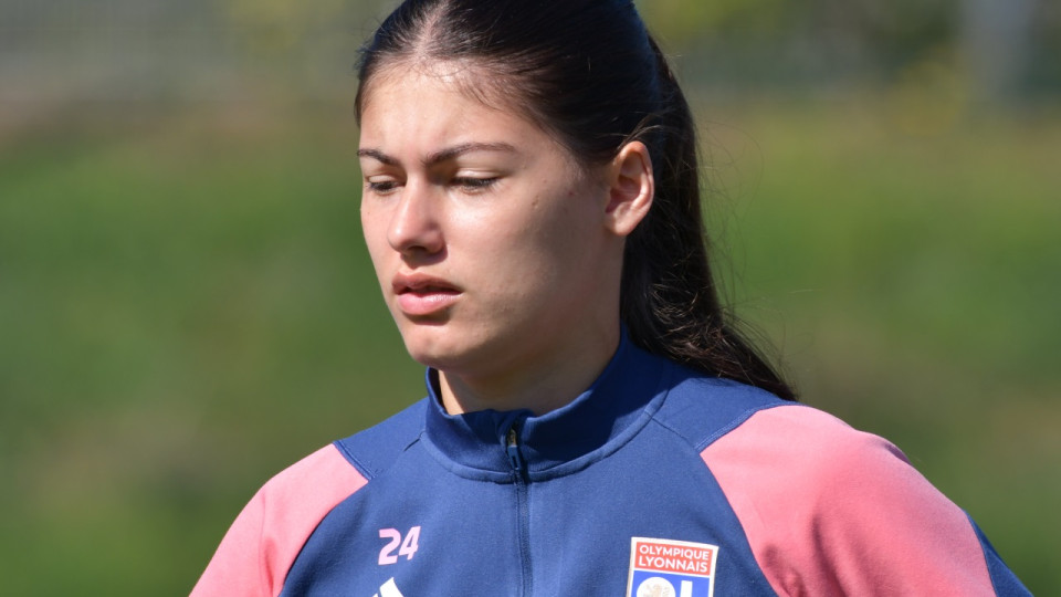L'OL féminin prolonge puis prête une jeune défenseure