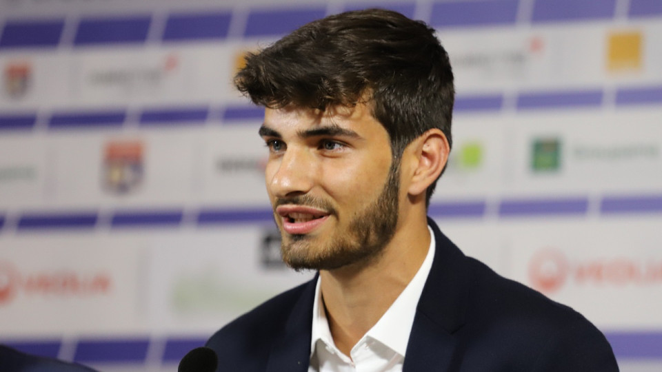 Martin Terrier officiellement à Leverkusen : 1,5 million d’euros pour l’OL ?