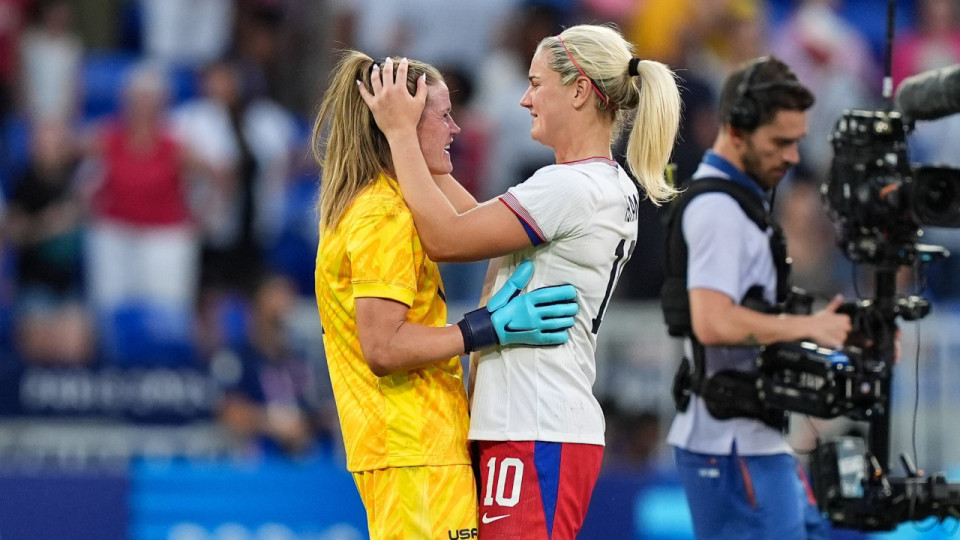 Jeux Olympiques : &agrave; Lyon, les Etats-Unis de Lindsey Horan (OL f&eacute;minin) arrachent leur billet pour la finale