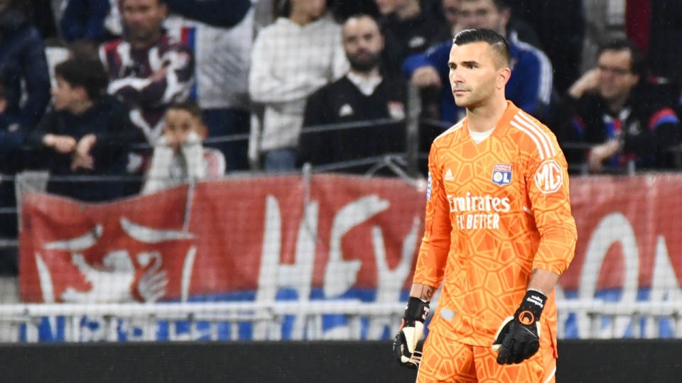 OL : une doublure recrutée pour pousser Anthony Lopes vers la sortie ?