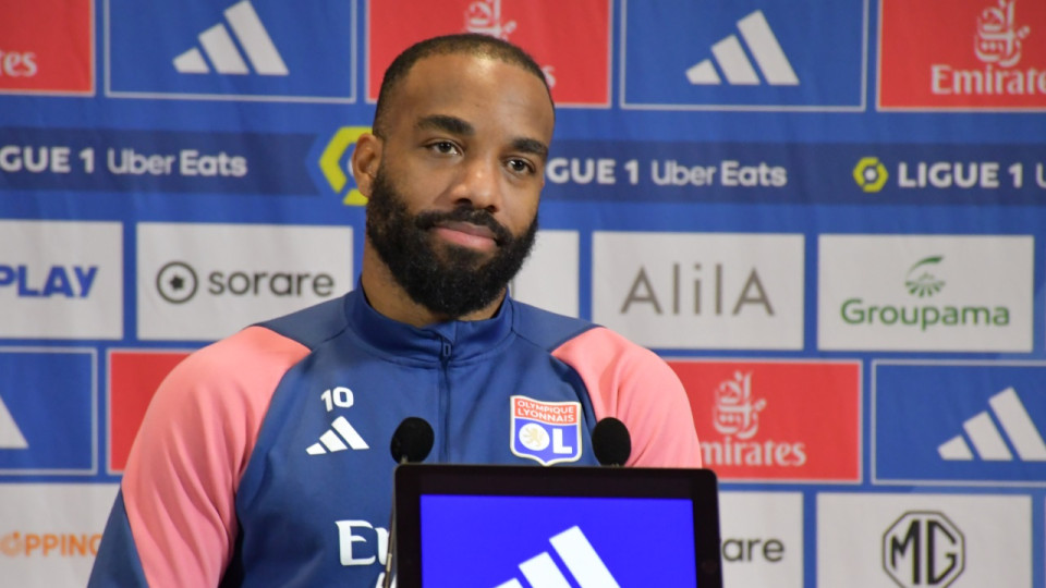 Alexandre Lacazette (OL) aimerait rencontrer son sosie olympique