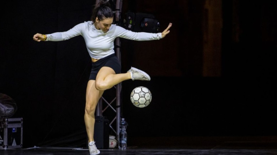 La Lyonnaise Yoanna Dallier vice-championne du monde de foot freestyle