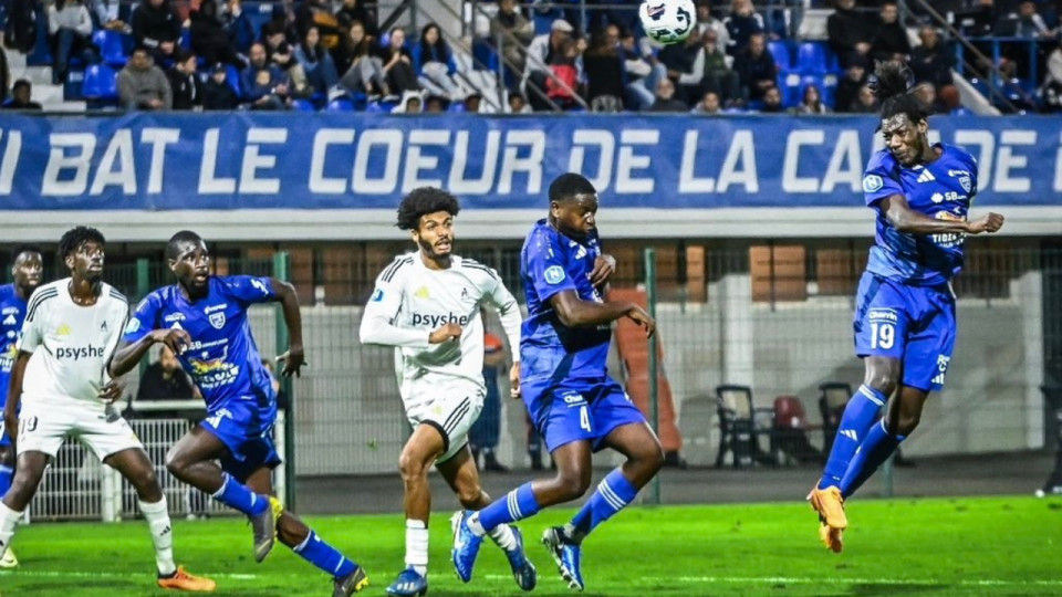 A Orléans, le FCVB veut aller "chercher de la confiance"