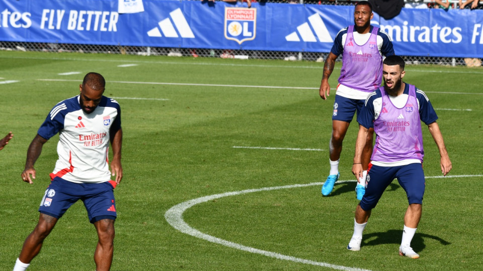 OL-Nantes : Pierre Sage fait de la place dans le groupe, deux attaquants laissés en tribunes