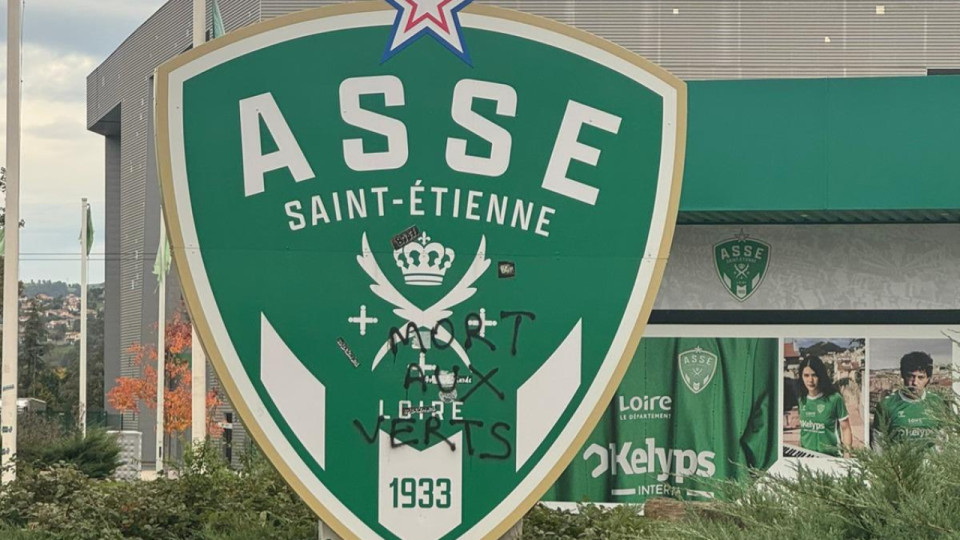 Les installations de l’ASSE prises pour cible par des supporters de l'OL