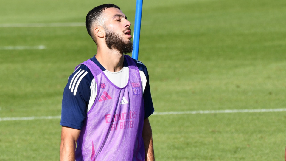 Mikautadze (OL) : la crise de confiance persiste en sélection Mikautadze (OL) : la crise de confiance persiste en sélection