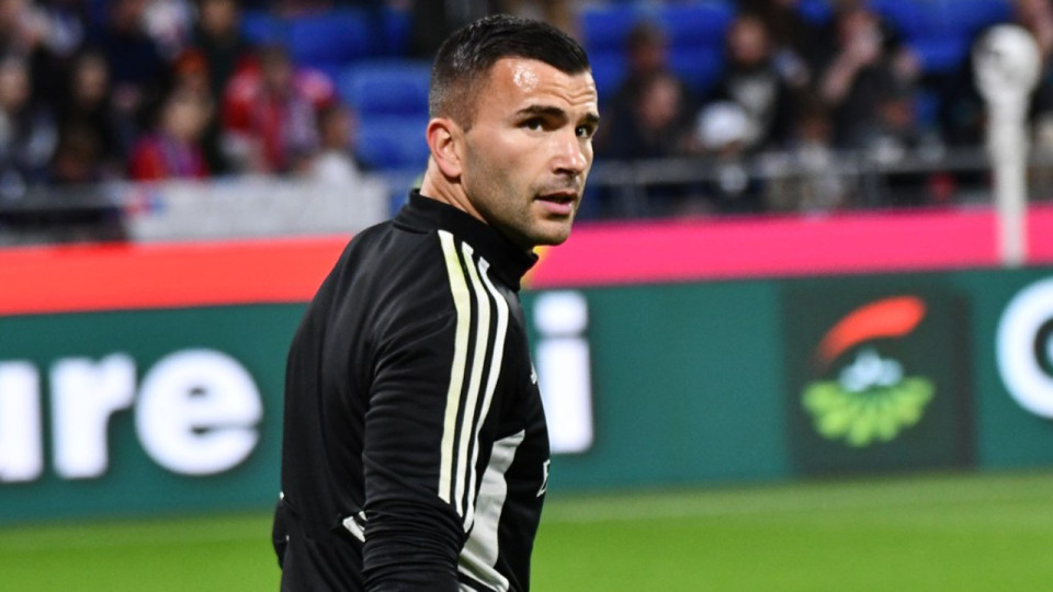Pierre Sage sur Anthony Lopes : "Il doit préserver son image à l’OL"