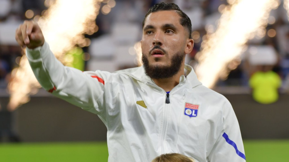 Pierre Sage sur Rayan Cherki (OL) : "Un joueur exceptionnel qui doit encore stabiliser ses performances"