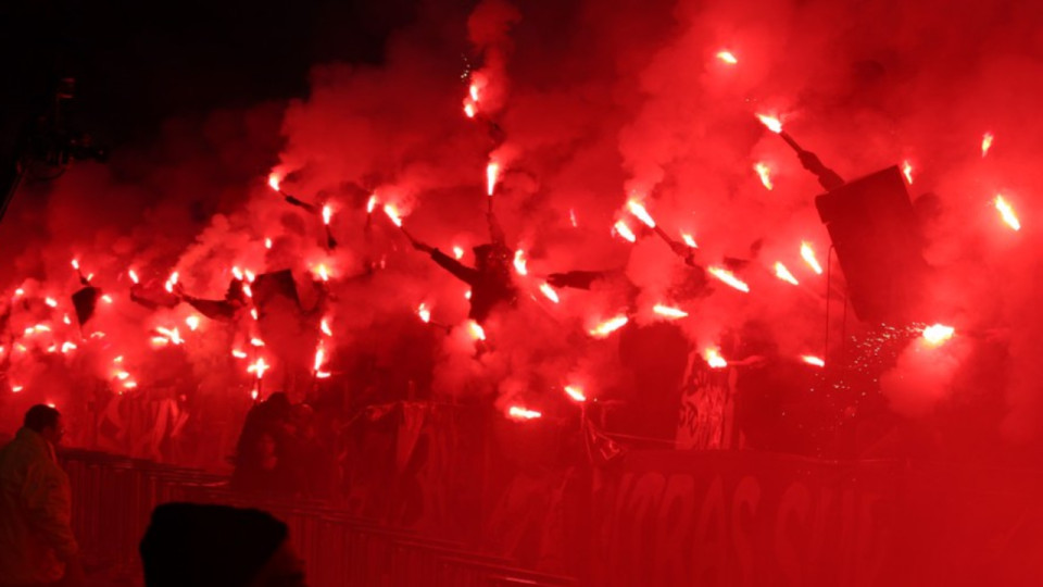 OL : la tribune sud menacée de fermeture après l’usage de fumigènes