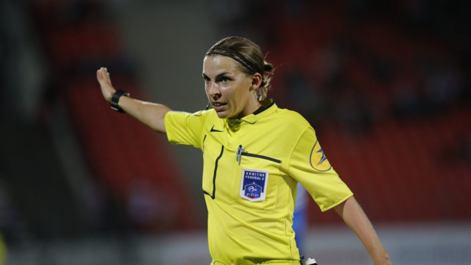 Stéphanie Frappart au sifflet pour Reims-OL